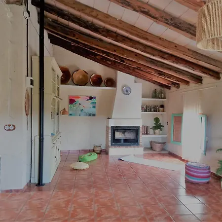 Holiday home Les Violetes Serra de Almos
